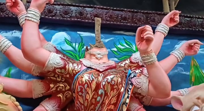 आसनसोल मोहिशिला में दुर्गा प्रतिमा का ‘मुंडू’ चोरी, आरोपी पकड़ा गया