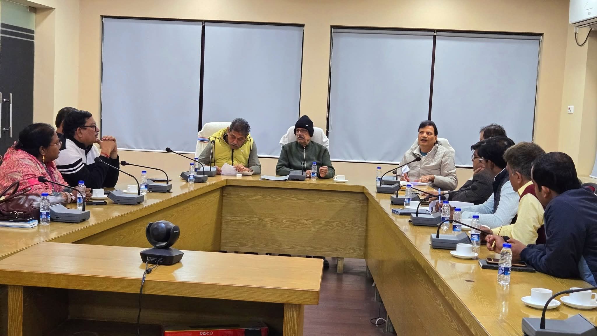 आसनसोल में बिजली व्यवस्था को लेकर अहम बैठक — जनता की समस्याओं पर अधिकारियों के साथ विस्तृत चर्चा